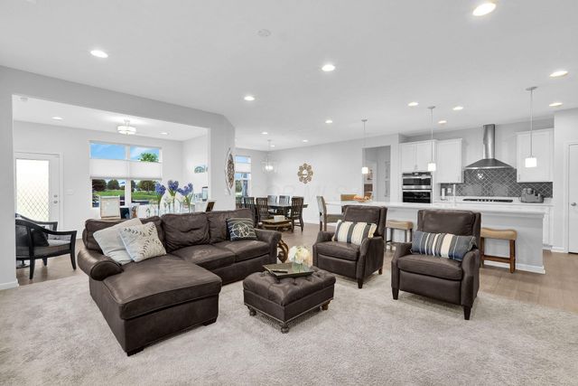 56 Solstice Road, Delaware, OH 43015