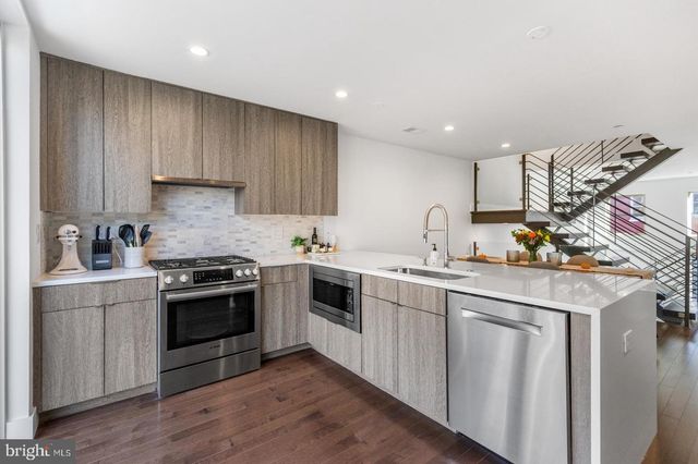 1348 S 19TH ST, Philadelphia, PA 19146