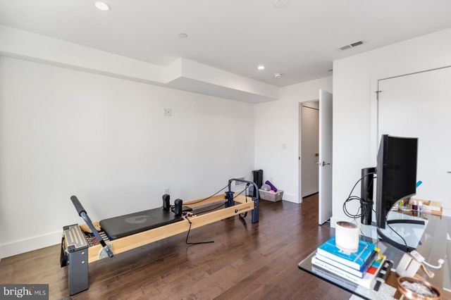 1348 S 19TH ST, Philadelphia, PA 19146