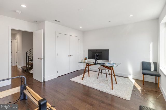 1348 S 19TH ST, Philadelphia, PA 19146