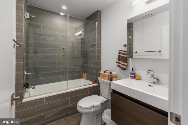 1348 S 19TH ST, Philadelphia, PA 19146