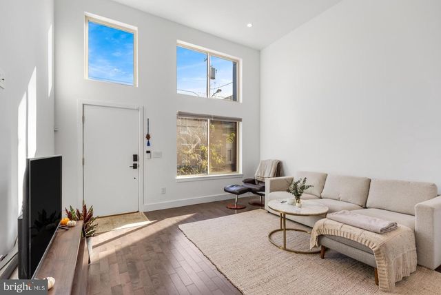 1348 S 19TH ST, Philadelphia, PA 19146