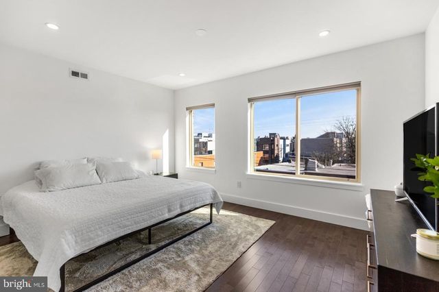 1348 S 19TH ST, Philadelphia, PA 19146