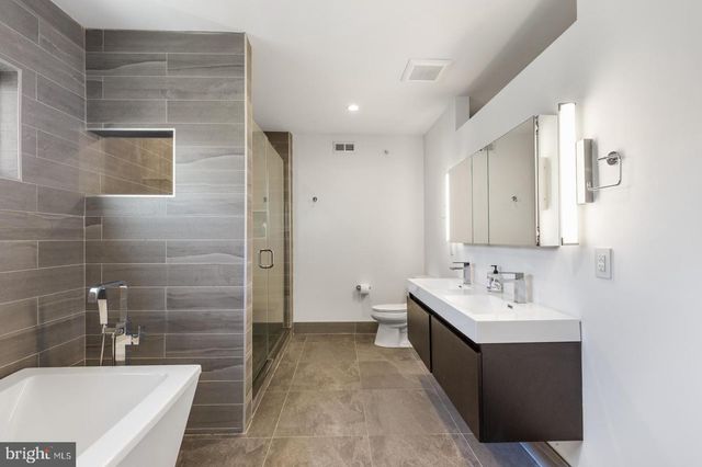 1348 S 19TH ST, Philadelphia, PA 19146