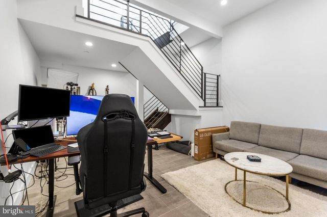 1348 S 19TH ST, Philadelphia, PA 19146