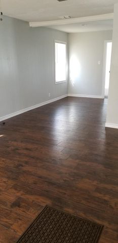 7808 Colton Drive, White Settlement, TX 76108