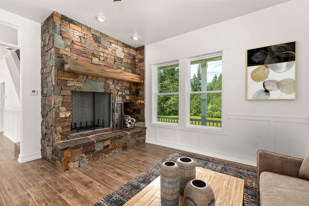 Image 23 of property listing at 189 Blue Creek Road, Heron, MT 59844
