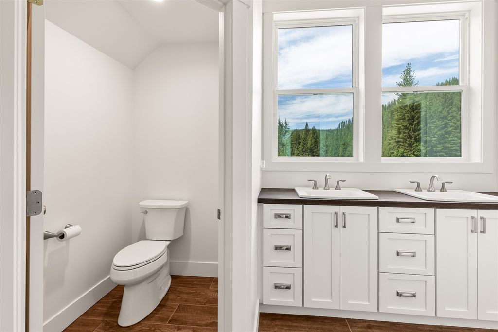 Image 35 of property listing at 189 Blue Creek Road, Heron, MT 59844