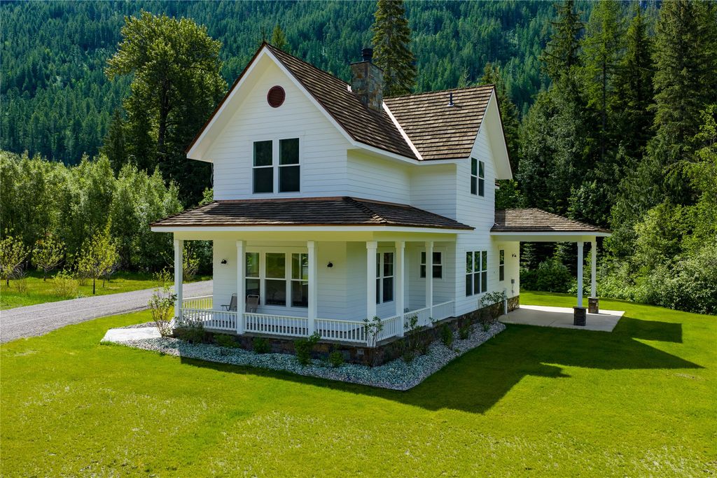 Image 9 of property listing at 189 Blue Creek Road, Heron, MT 59844