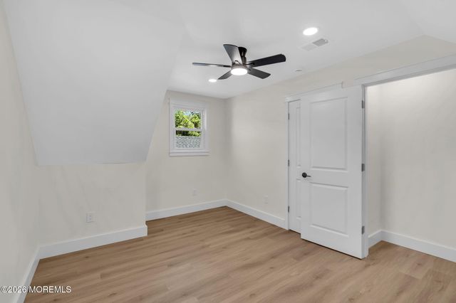 16 Larboard Street, Beachwood, NJ 08722