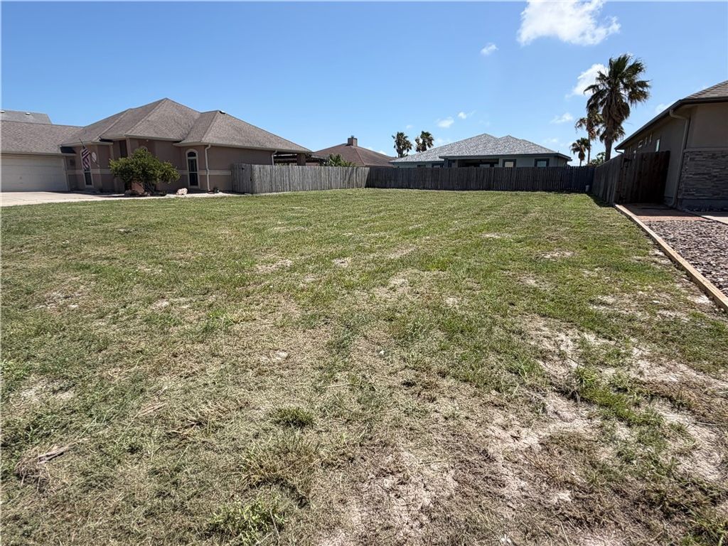 15665 Three Fathoms Bank Dr, Corpus Christi, TX 78418 — exterior