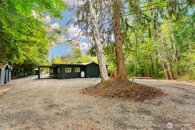 3379 SW County Line Road, Port Orchard, WA 98367