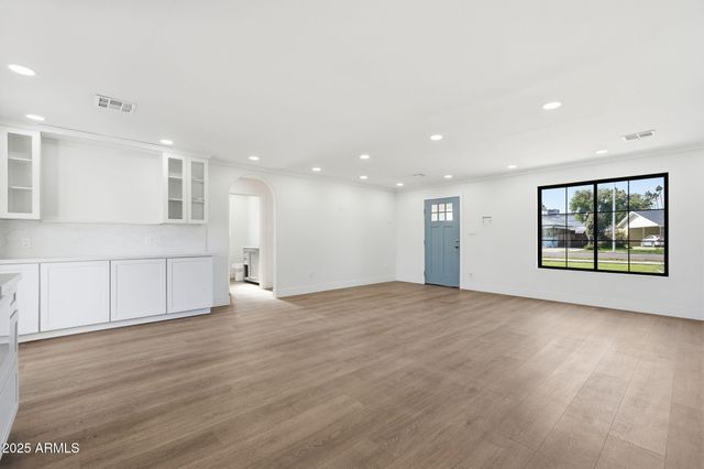 23 N EDGEMONT --, Mesa, AZ 85203