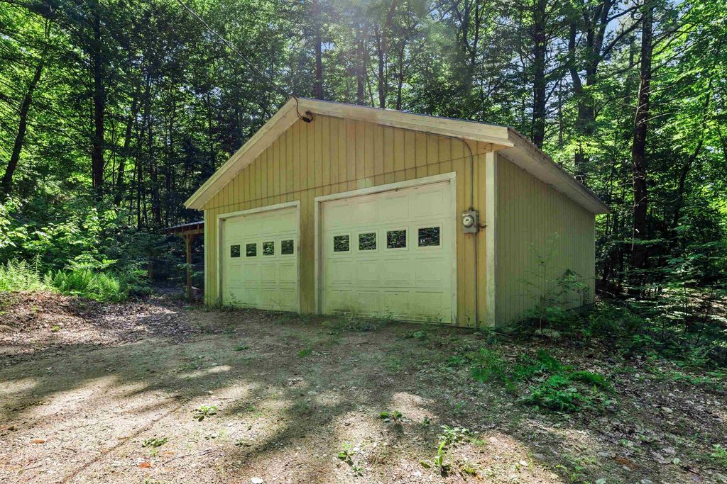 Image 29 of property listing at 158 Temple Road, Sharon, NH 03458