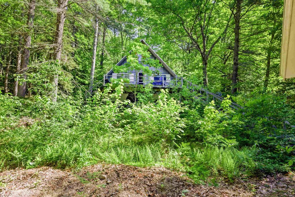 Image 31 of property listing at 158 Temple Road, Sharon, NH 03458