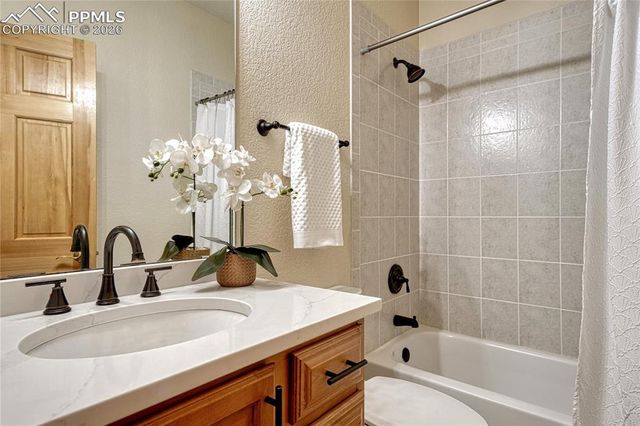 19725 Soaring Wing Drive, Colorado Springs, CO 80908