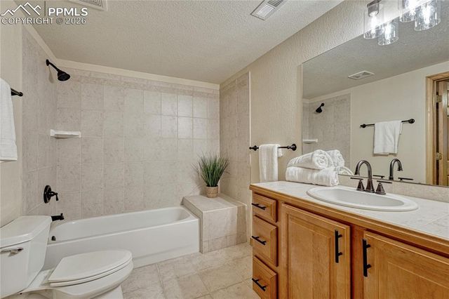 19725 Soaring Wing Drive, Colorado Springs, CO 80908