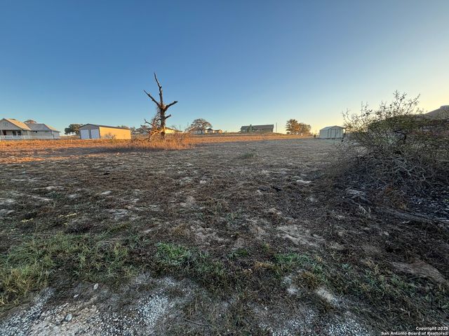 410 Shady, La Vernia, TX 78121