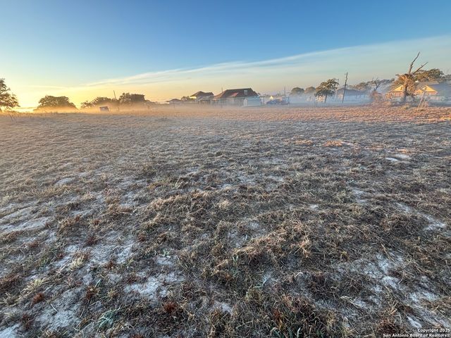 410 Shady, La Vernia, TX 78121