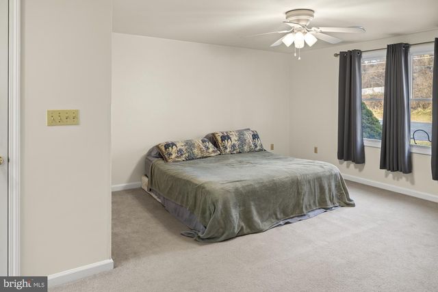 63 HILLTOP TRL, Fairfield, PA 17320