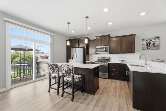 7077 Rice Creek Place NE, Fridley, MN 55432