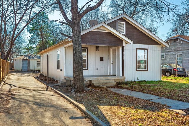 2522 W Clarendon Drive, Dallas, TX 75211