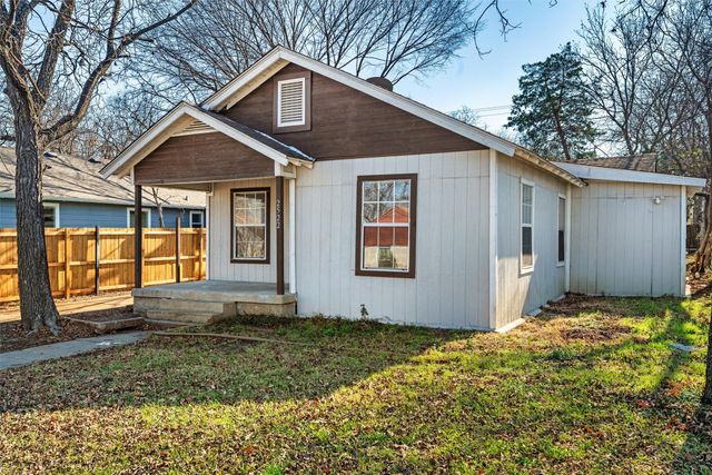 2522 W Clarendon Drive, Dallas, TX 75211