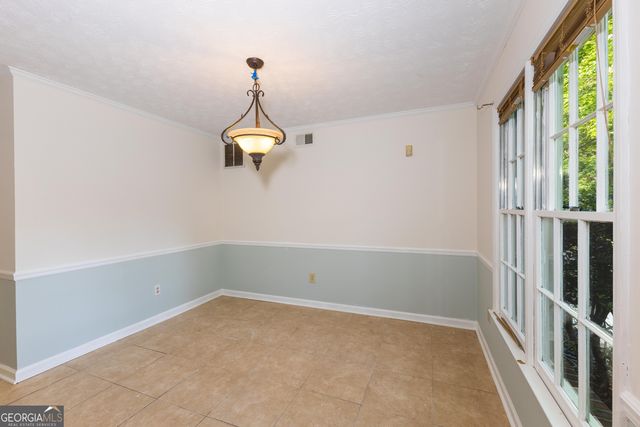 140 Windsor Drive, Fayetteville, GA 30215