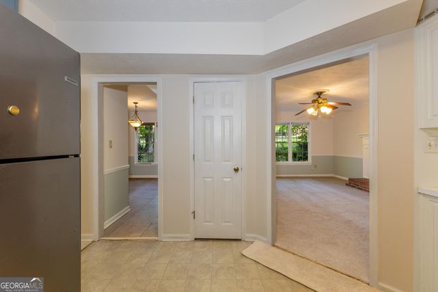 140 Windsor Drive, Fayetteville, GA 30215