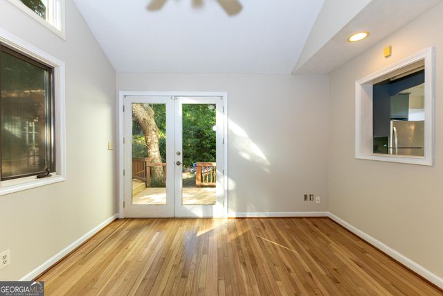 140 Windsor Drive, Fayetteville, GA 30215