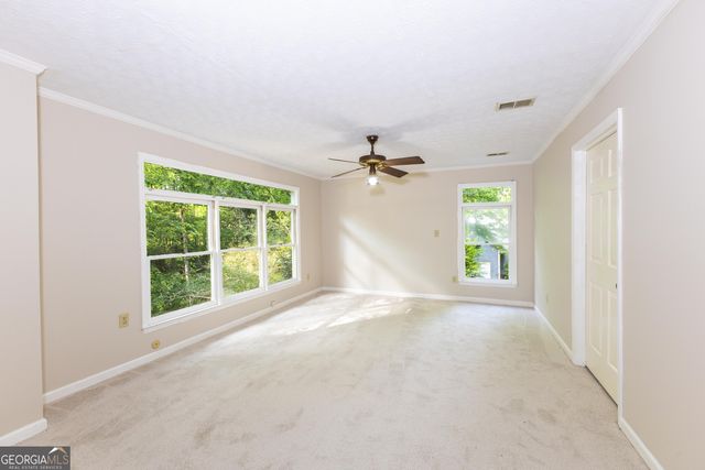 140 Windsor Drive, Fayetteville, GA 30215
