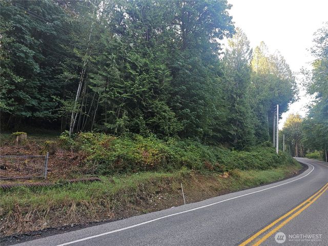 2540 xxx E North Island Drive, Shelton, WA 98584