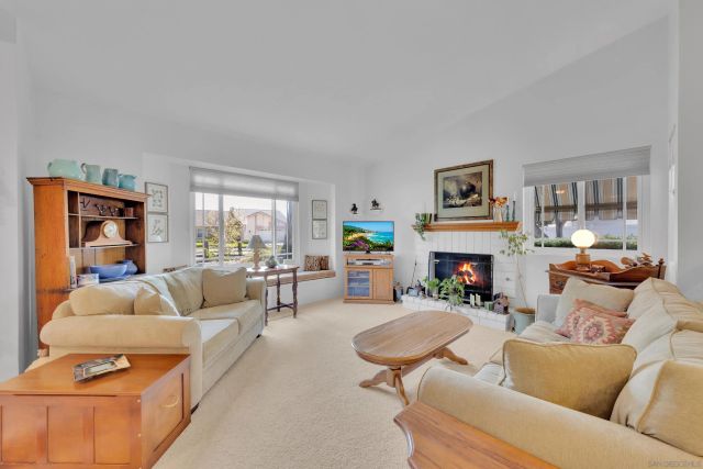 810 Madison Ave, Escondido, CA 92026