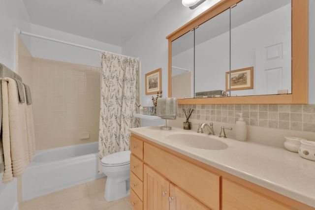 810 Madison Ave, Escondido, CA 92026