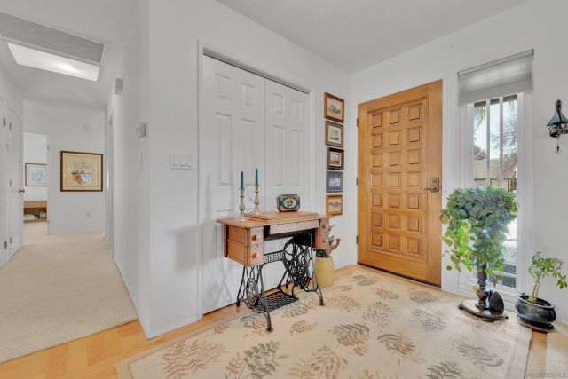 810 Madison Ave, Escondido, CA 92026