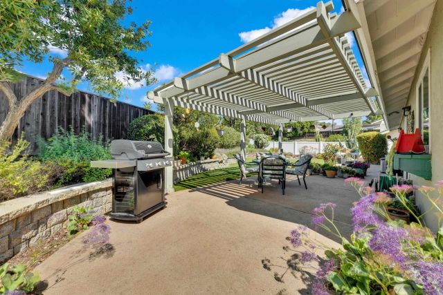 810 Madison Ave, Escondido, CA 92026