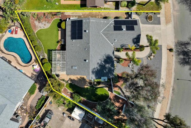 810 Madison Ave, Escondido, CA 92026