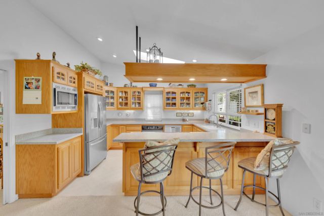 810 Madison Ave, Escondido, CA 92026