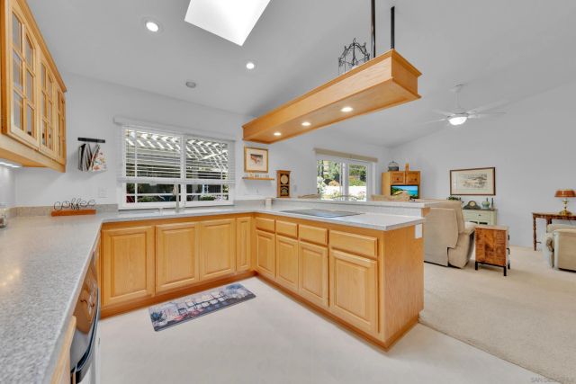 810 Madison Ave, Escondido, CA 92026