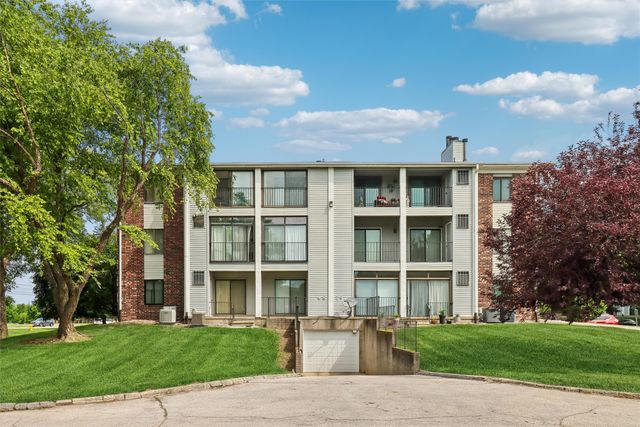 4829 86th Street 25, Urbandale, IA 50322