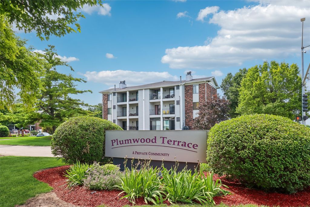 4829 86th Street 25, Urbandale, IA 50322