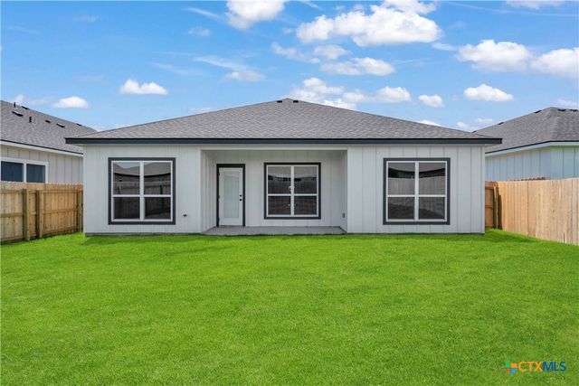 1105 Peppermint Drive, Temple, TX 76501