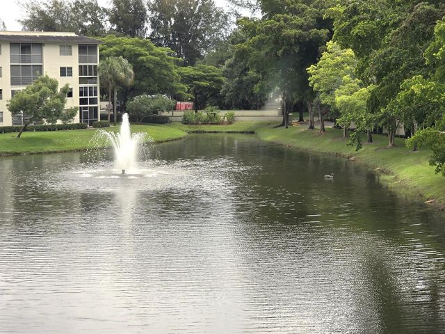 1802 Eleuthera Point G3, Coconut Creek, FL 33066