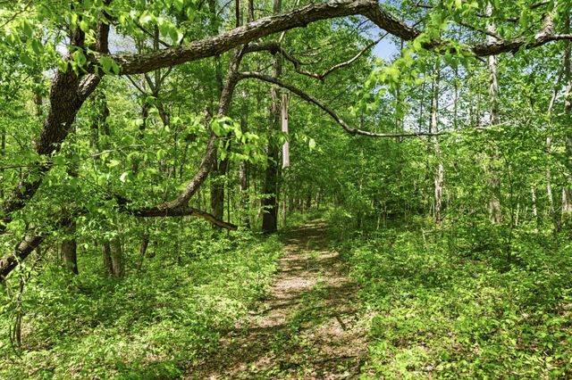 1550 Little Bartons Creek Rd, Cumberland Furnace, TN 37051