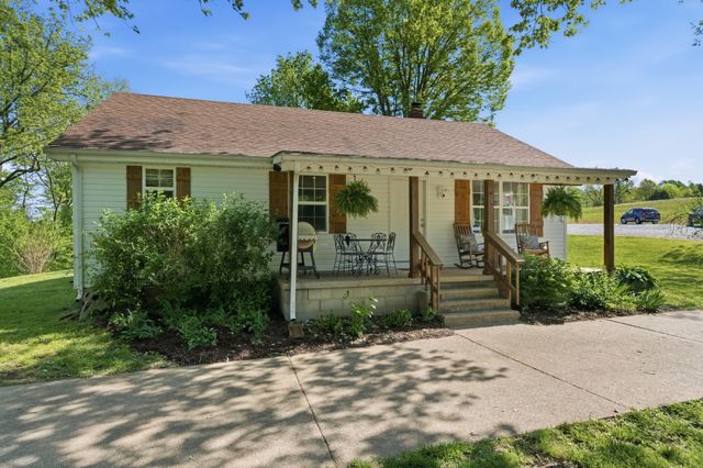 1550 Little Bartons Creek Rd, Cumberland Furnace, TN 37051
