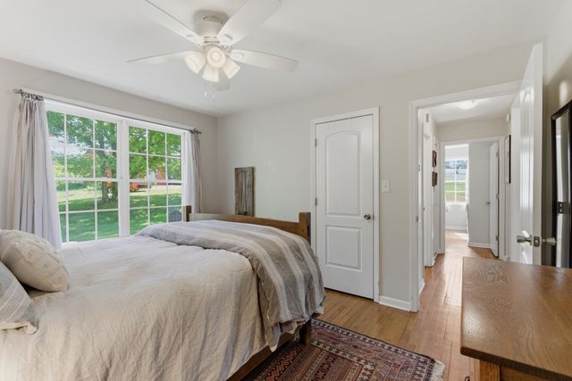 1550 Little Bartons Creek Rd, Cumberland Furnace, TN 37051
