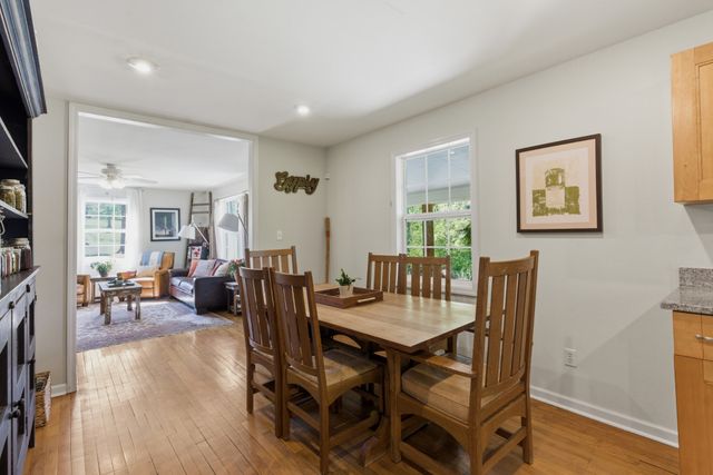1550 Little Bartons Creek Rd, Cumberland Furnace, TN 37051