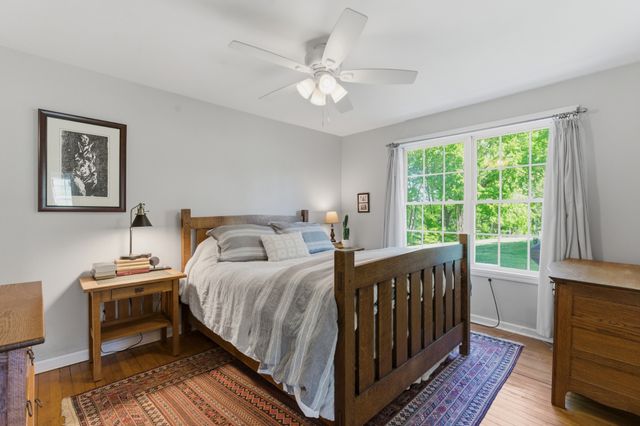 1550 Little Bartons Creek Rd, Cumberland Furnace, TN 37051
