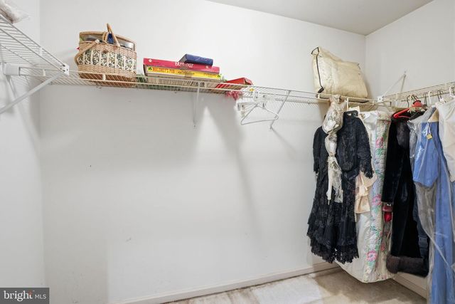 937 HIGHPOINTE CIR, Langhorne, PA 19047