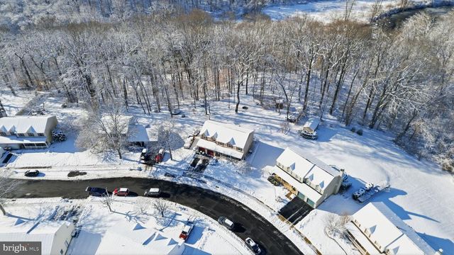 937 HIGHPOINTE CIR, Langhorne, PA 19047